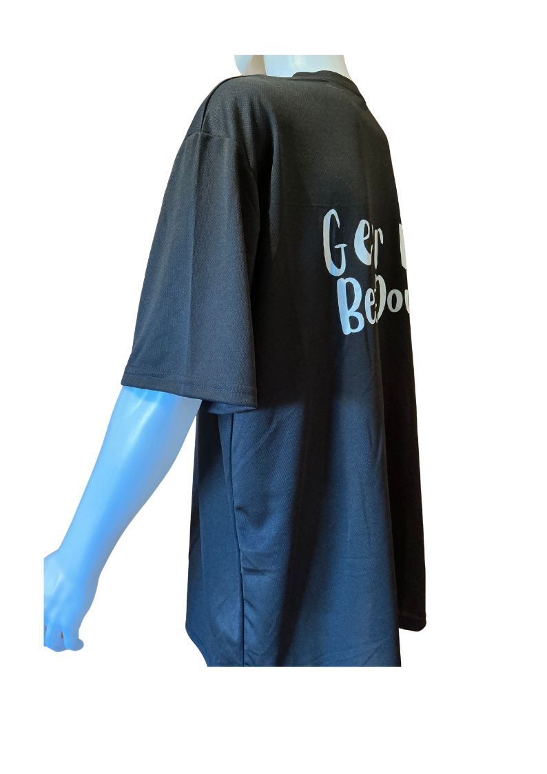 Gear Up, Bear Down Tee in black - detail view