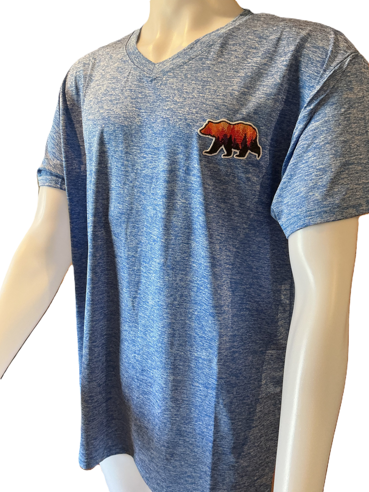 “Bear Trap Tee” – V-Neck Sport Stretch 🔥
