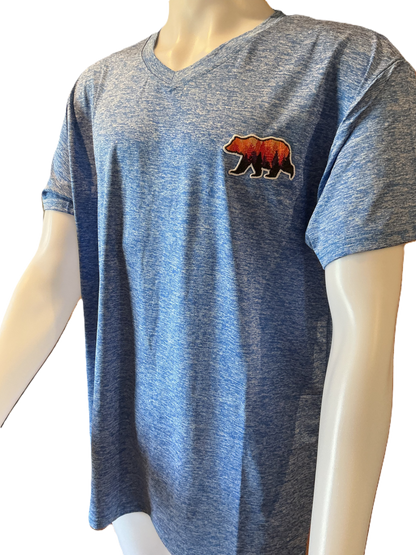 “Bear Trap Tee” – V-Neck Sport Stretch 🔥